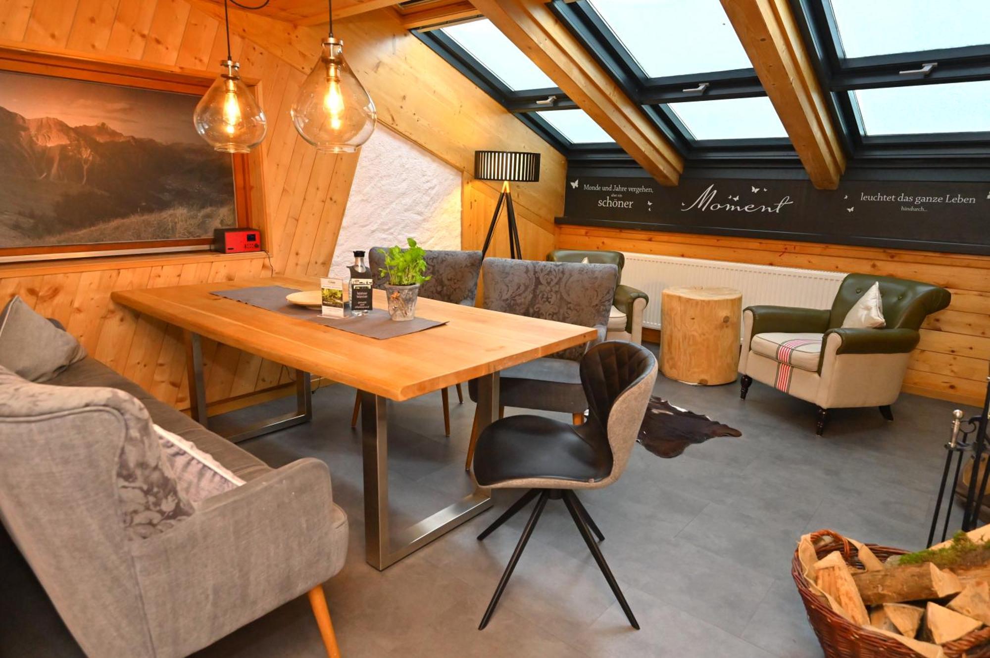 Alp-Chalet Hirschegg  외부 사진